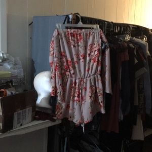 Beautiful spring/summer floral woman’s rumper